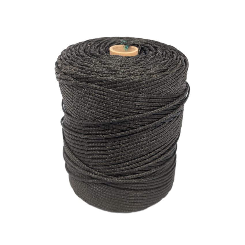 4mm-black-polyethylene-angular