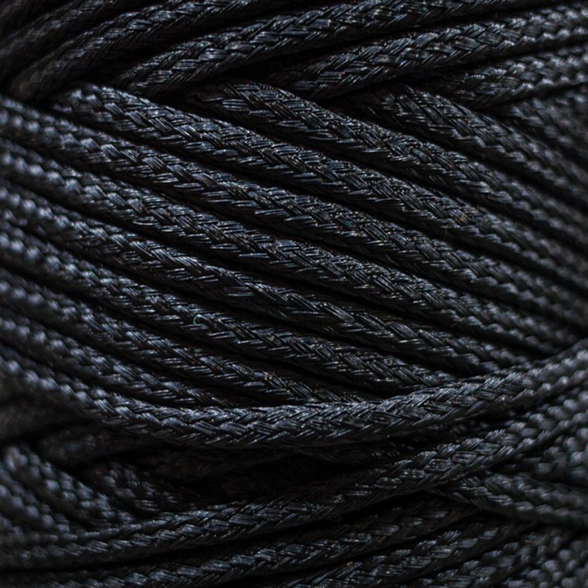 Black-Braided-Polypropylene-Paracord-zoom