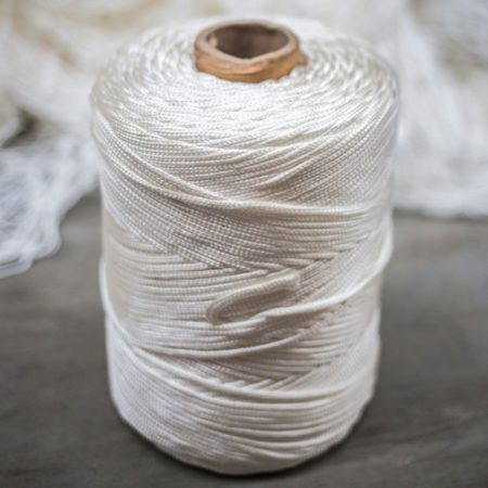 8mm White Braided Paracord (2kg) | Buy Rope