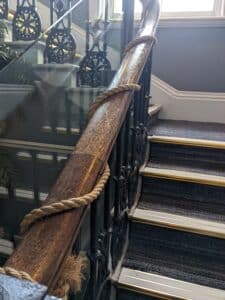 manila-rope-handrail-design