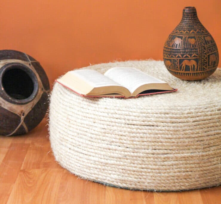 rope-ottoman